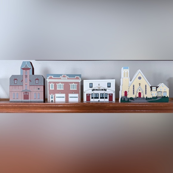 12 Cats Meow. Clinton, NY. The Best Little Village in Upstate NY - Picture 3 of 3